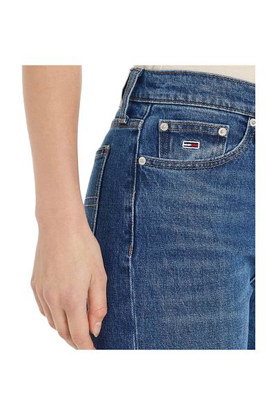 Tommy Hilfiger DW0DW19241 Model Denim