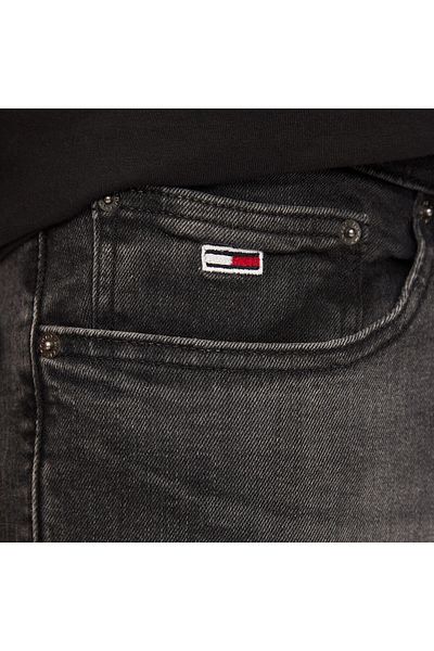 Tommy Jeans Erkek Jeans Fekete Farmer
