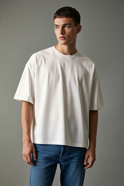 Trendyol Collection Памучна тениска в цвят екрю с квадратна кройка - Tmnss25Ts00162