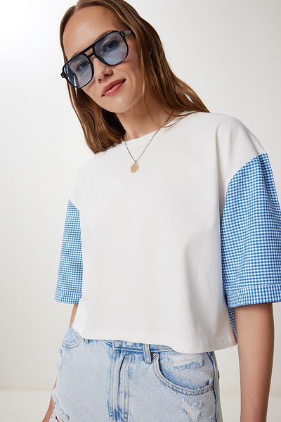 Happiness İstanbul Women's White Blue Checkered Knitted Crop T-Shirt Tp00088