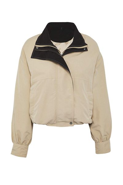 Trendyol Collection Beige Collar Contrast Color Detail Slim Jacket Coat Twoaw26Mo00118