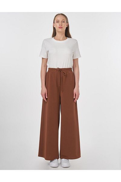 KYR Relaxed Cut Trousers Chestnut