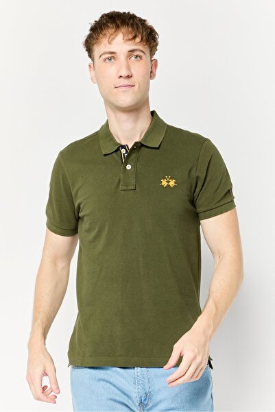 La Martina قميص بولو رجالي بقصّة عادية وأكمام قصيرة وشعار مطرز، زيتوني