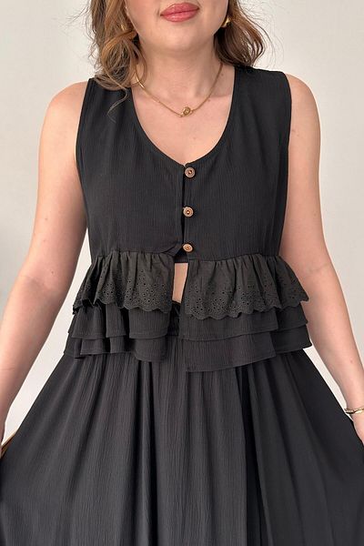 MaziButik Guipure Detail Skirt Suit Black