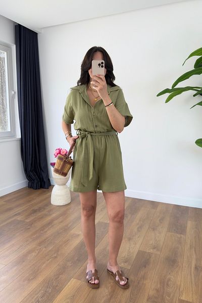 BİRCANÇİL Levna Khaki Belted Short Jumpsuit