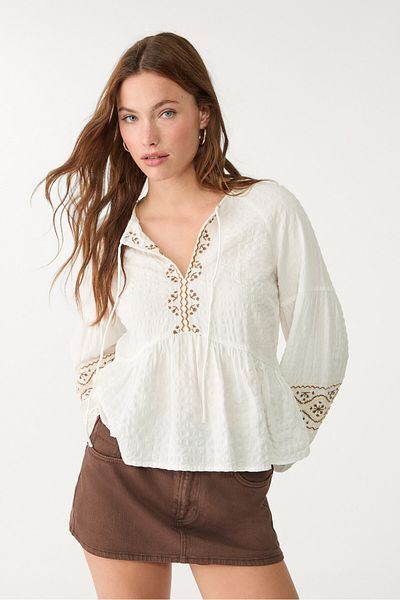 Stradivarius Flowing embroidered blouse