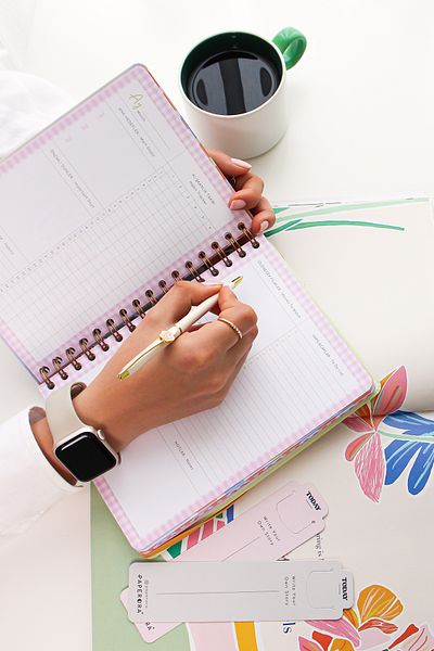 PAPERORA A5 Drop - Spiralbound, Ατελείωτο και Έγχρωμο Planner Agenda με Πλαστές Σελίδες
