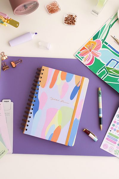PAPERORA A5 Drop - Spiralbound, Ατελείωτο και Έγχρωμο Planner Agenda με Πλαστές Σελίδες