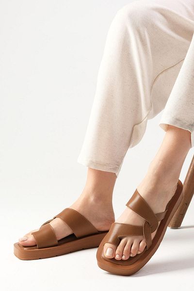 Mio Gusto Rooms Genuine Leather Tan Women's Slippers