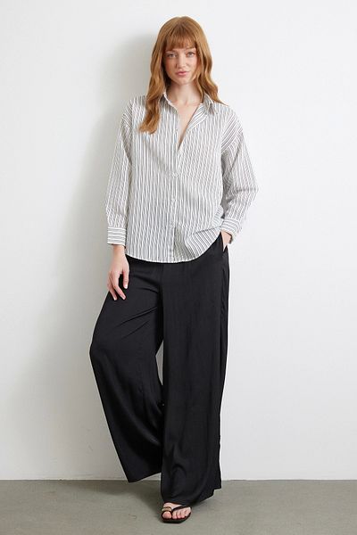 Never more Symmetrical Striped Shirt Black