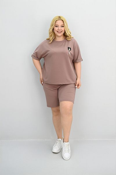 Koza Butik طقم شورت نسائي مقاس كبير بأكمام قصيرة ومزين بتفاصيل إكسسوارات 8186-25