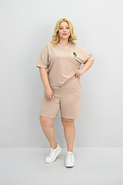 Koza Butik Women's Plus Size Short Sleeve Accessory Detailed Shorts Set 8186-25
