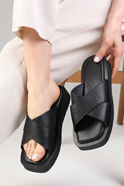 Mio Gusto Papuci de damă Bess Black cu talpă groasă