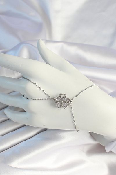 BESKAR Silver Color Rotating Clover Shahmeran with 316L Steel Chain