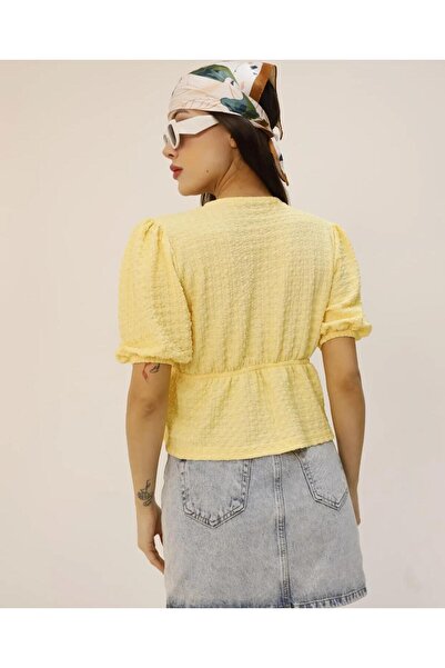 ALLEYTA Women's V-Neck Balloon Sleeve Tie Front Blouse