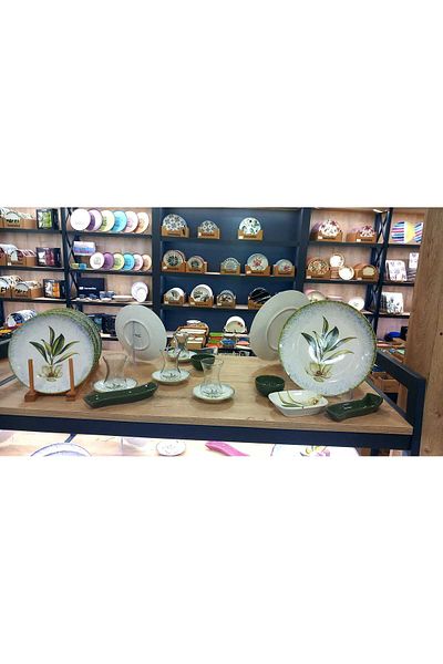 Keramika 19 Piece Green Breakfast Set