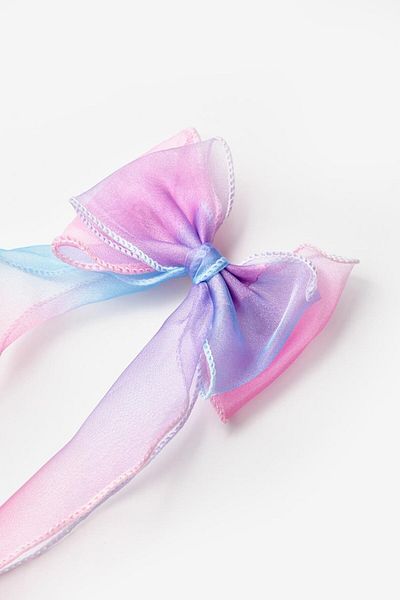 Le Mabelle Lilac Hanging Ribbon Bow Girl's Buckle
