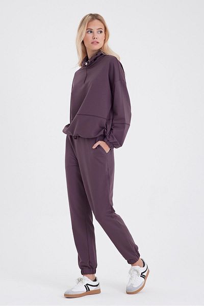 VENA Women's Elastic Leg Purple Slim Straight Sweatpants