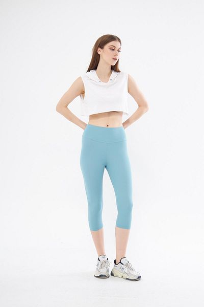 Chandraswear Blue Capri Below the Knee Women's Tights - Paloma