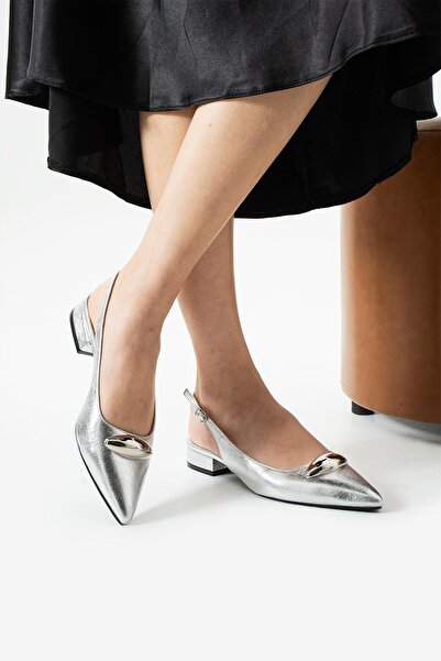 FOLLİNİ حذاء باليه نسائي بكعب من الجلد الطبيعي