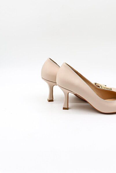 KRISTE BELL Short Heel Buckle Stiletto Kb5008 Beige