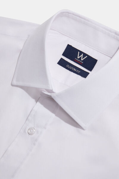 W Collection قميص أبيض طويل الأكمام