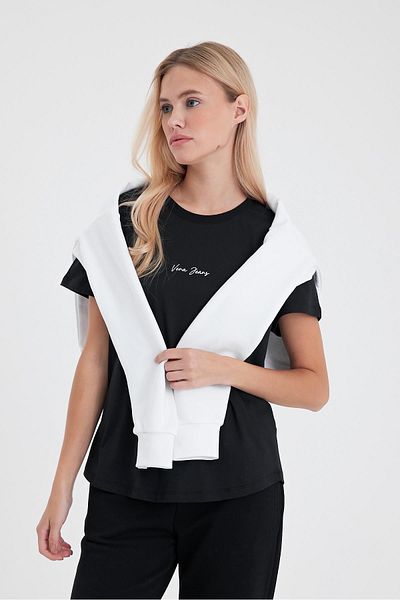 VENA Tricou de damă cu decolteu negru cu logo imprimat cu croiala normală