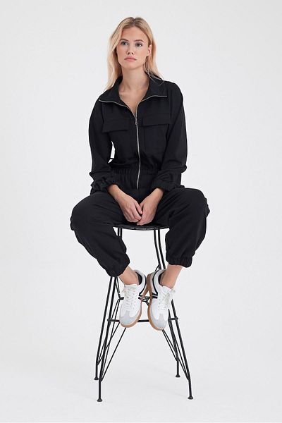 VENA Women's Emily Black Stand Collar Jumpsuit