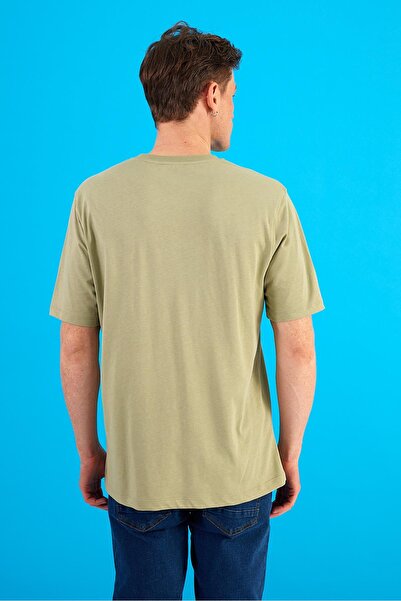 VENA Vena Sports Printed Men's T-Shirt - Island Tea Crew Neck, Regular Fit