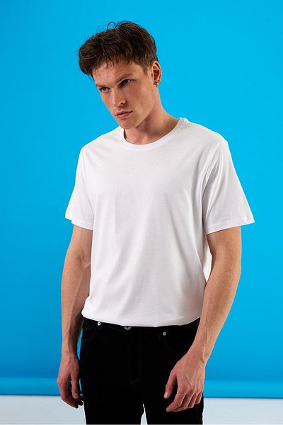 VENA White Crew Neck Men's T-Shirt - Ken Regular Fit Basic