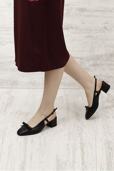 GÖNDERİ(R) Women / Girls Black Bow Short Thick Heeled Slingback Shoes