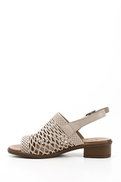 GÖNDERİ(R) Women / Girls Beige Antique Short Thick Heeled Genuine Leather Sandals