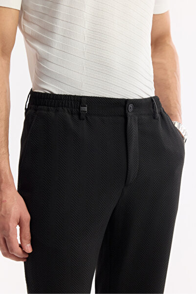 Avva Men's Black Side Pocket Elastic Waist Bi-Stretch Comfort Slim Fit Trousers A51Y3211
