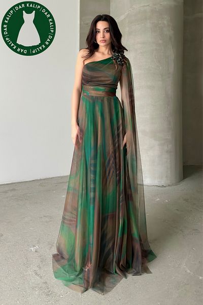 Serica Moda Green Shoulder Wrap Floral Detailed Long Evening Dress
