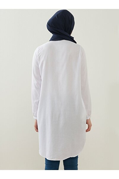 Por La Cara تونيك بأزرار وجيب جانبي - أبيض