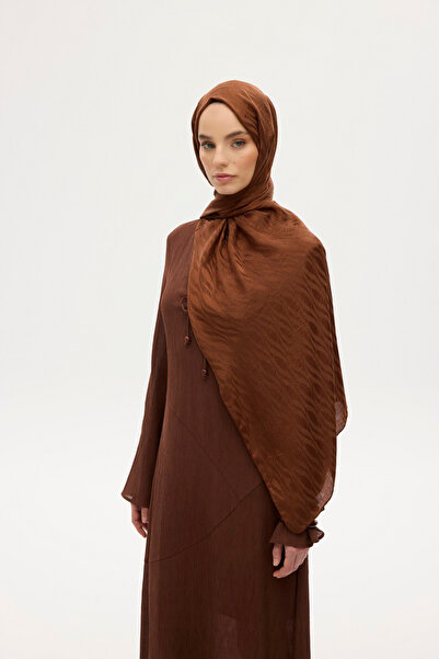 cs camellia scarf Ιταλικό ζακάρ σάλι με σχέδιο κυμάτων - ζεστό καφέ