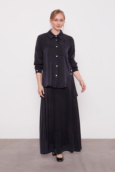 Levidor Button Detailed Cupra Skirt Set