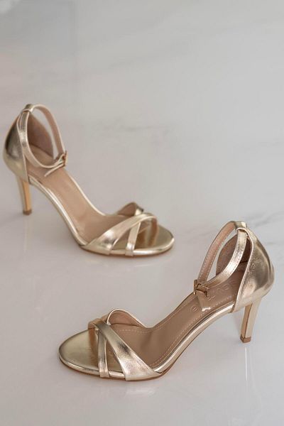 sovrana Gold Metallic Heeled Shoes Cross Band