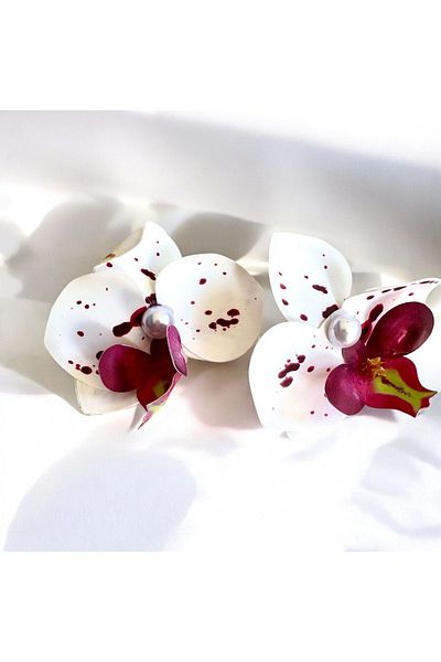 alsaccessories Women's White Color Inside Burgundy Droped and Pearls in the Middle Orchid Model Acrylic Earrings