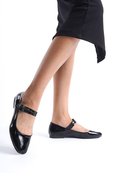 Zlato Shiny Black Women's Ballerina Shoes