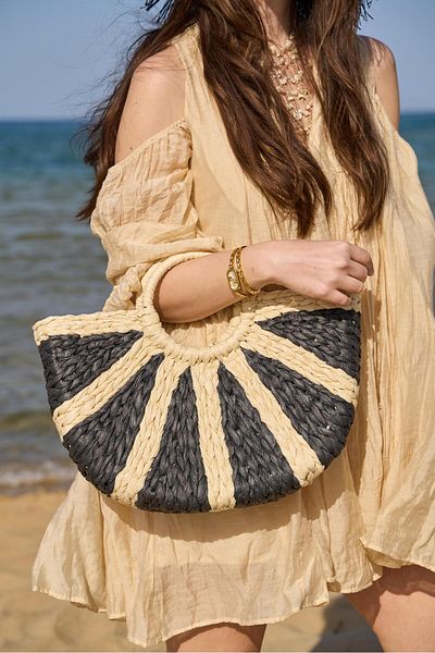 Tina İstanbul Geantă din răchită cu tăietură ovală dublă culoare cremă neagră