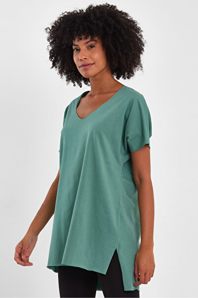 AMAZING CRASH Kadın V Yaka Yırtmaçlı Oversize Basic Tişört