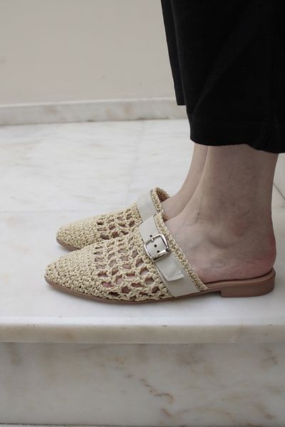 Haffhane Hand Woven Wicker Comfortable Slippers