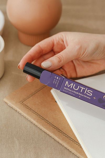 MUTİS Eyebrow and Eyelash Strengthening Care Serum 10ml