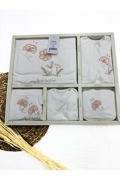 Bebitof Cute Ladybug Patterned 10 Piece Hospital Discharge Set (Newborn)