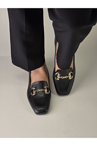 Melinta Shoes حذاء باليرينا نسائي أسود من ميلينتا بإبزيم ذهبي