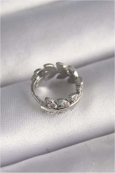 Skygo 316L Silver Leaf Model Tragus Piercing with Zirconia - Tj-Pr1303