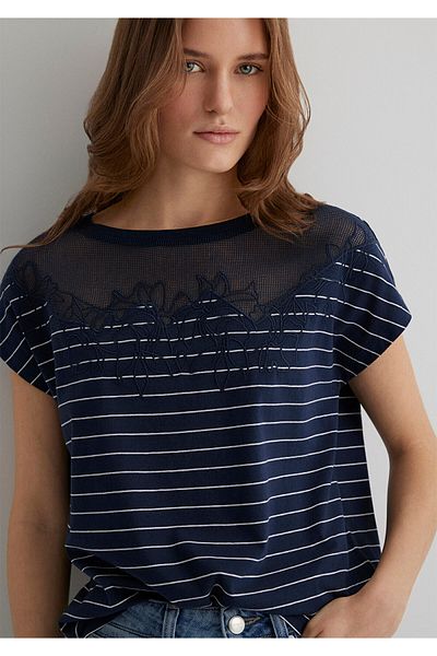 Mavi Marineblau gestreiftes T-Shirt mit Spitzendetail, reguläre Passform 1612306 -85500