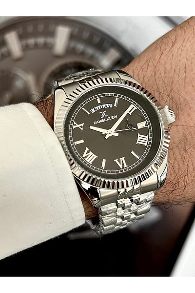 Daniel Klein Men's Watch with Durable and Stylish Design Steel Band