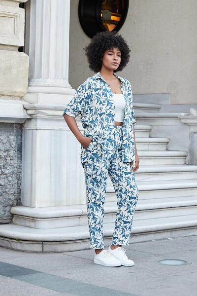 Jument Жіночі штани з високою талією, еластичним поясом, боковими кишенями та...